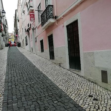 Residencial Camoes Bed and Breakfast Lisboa Eksteriør billede